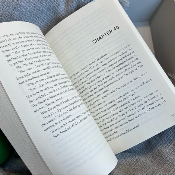 📚 SPECIAL 3/$21 BOOKS!! 📚 The Inheritance Games ~Jennifer Lynn Barnes - Picture 4 of 5